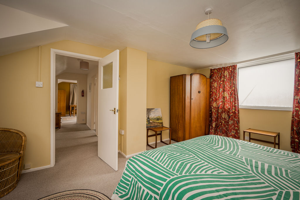 Cottage Bedroom- click for photo gallery